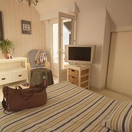 Ferienhaus Kerhostin *